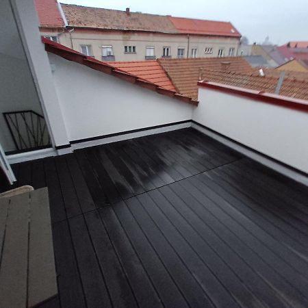 Old Town Studio Apartments Baia Mare Exterior foto